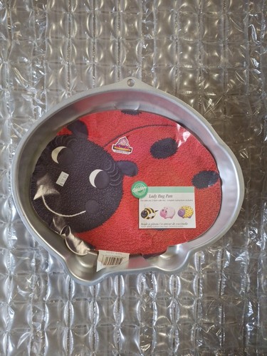 Wilton ladybug cake pan - cake,
